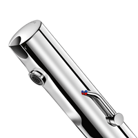 Bateria elektroniczna TEMPOMATIC MIX 4 Podtynkowe zasilanie sieciowe Delabie 490100LH