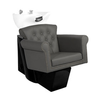 Gabbiano myjnia fryzjerska Berlin szara