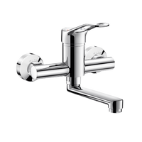 Mechaniczna bateria do umywalki Bateria ścienna z ruchomą wylewką L.150 uchwyt ażurowy Delabie 2446