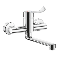 Ścienna bateria z regulatorem ciśnienia do umywalki Bateria ścienna z ruchomą wylewką L.200 uchwyt Higiena L.150 Delabie 2445LEPS